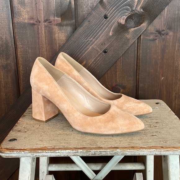 Frank & Oak Shoes - FRANK & OAK BLUSH SUEDE SQUARE HEEL PUMP SUZE 8